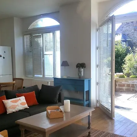 Spacieux à 200 M De La Plage-hôtel De L'europe *